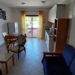 Apartahotel Castelos Da Rocha 4*