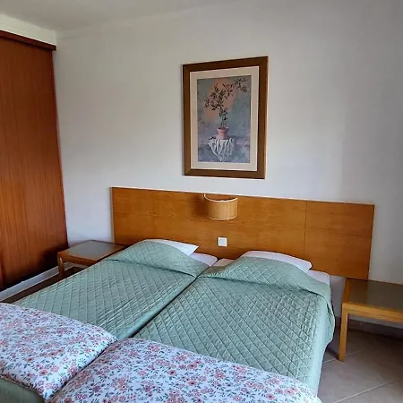Apartahotel Castelos Da Rocha 4*