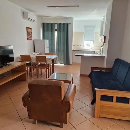 Castelos Da Rocha Apartahotel 4*