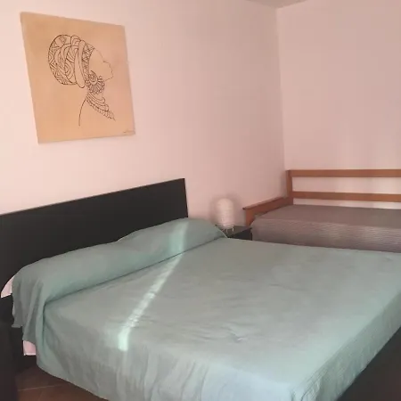 מלון דירות Castelos Da Rocha 3*