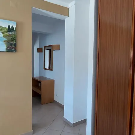 Castelos Da Rocha Aparthotel
