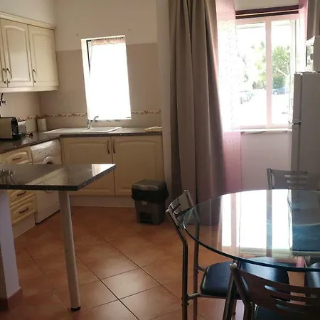 Castelos Da Rocha Hotel apartamentowy