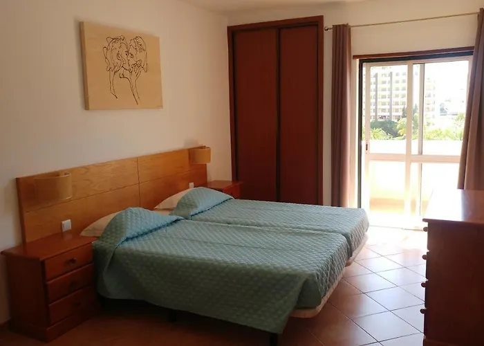 Castelos Da Rocha Апарт-отель