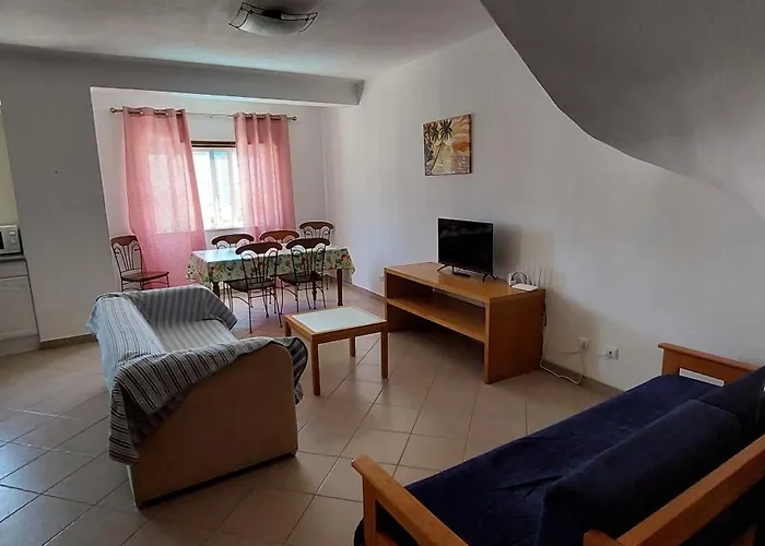 Апарт-отель Castelos Da Rocha Портиман