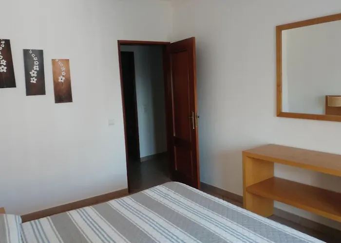 Castelos Da Rocha 4* Портиман