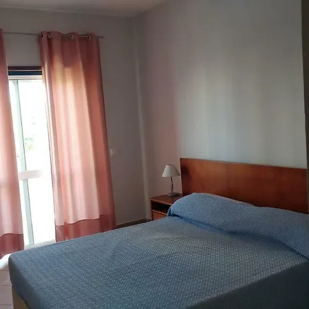 Lejlighedshotel Castelos Da Rocha