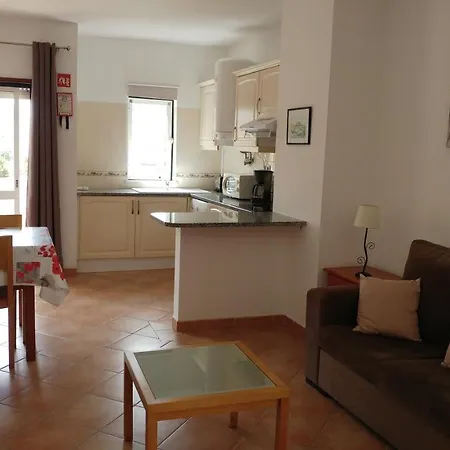 Lejlighedshotel Castelos Da Rocha